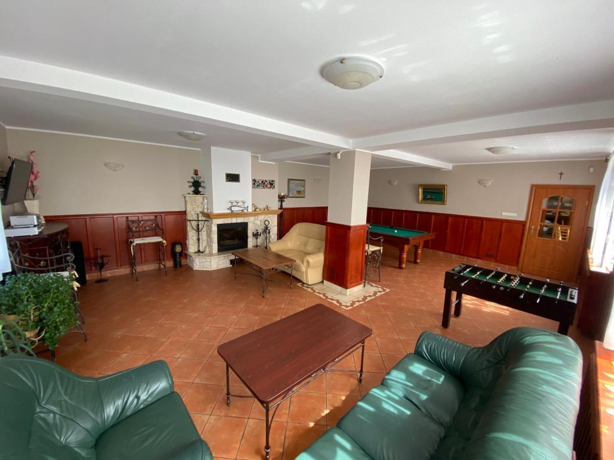 Villa Holma *** Agroturystyka Zbychowo Εξωτερικό φωτογραφία